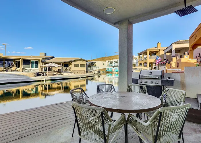 Multi-home Retreat On Colorado River W/ Boat Dock! * Parker