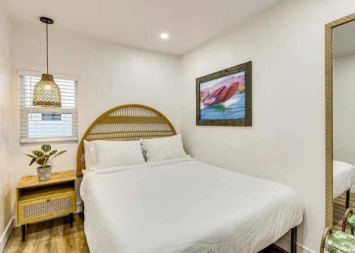Multi-home Retreat On Colorado River W/ Boat Dock! *