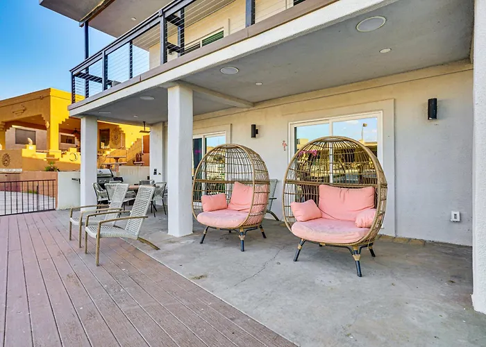 Multi-home Retreat On Colorado River W/ Boat Dock! * Parker