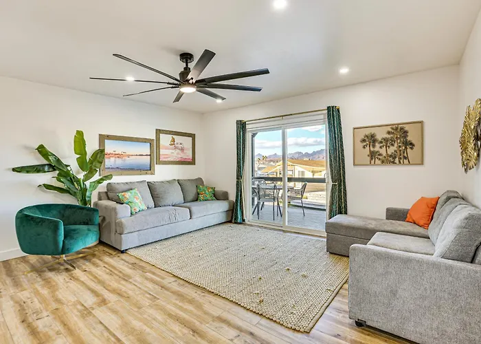 Multi-home Retreat On Colorado River W/ Boat Dock! * Parker
